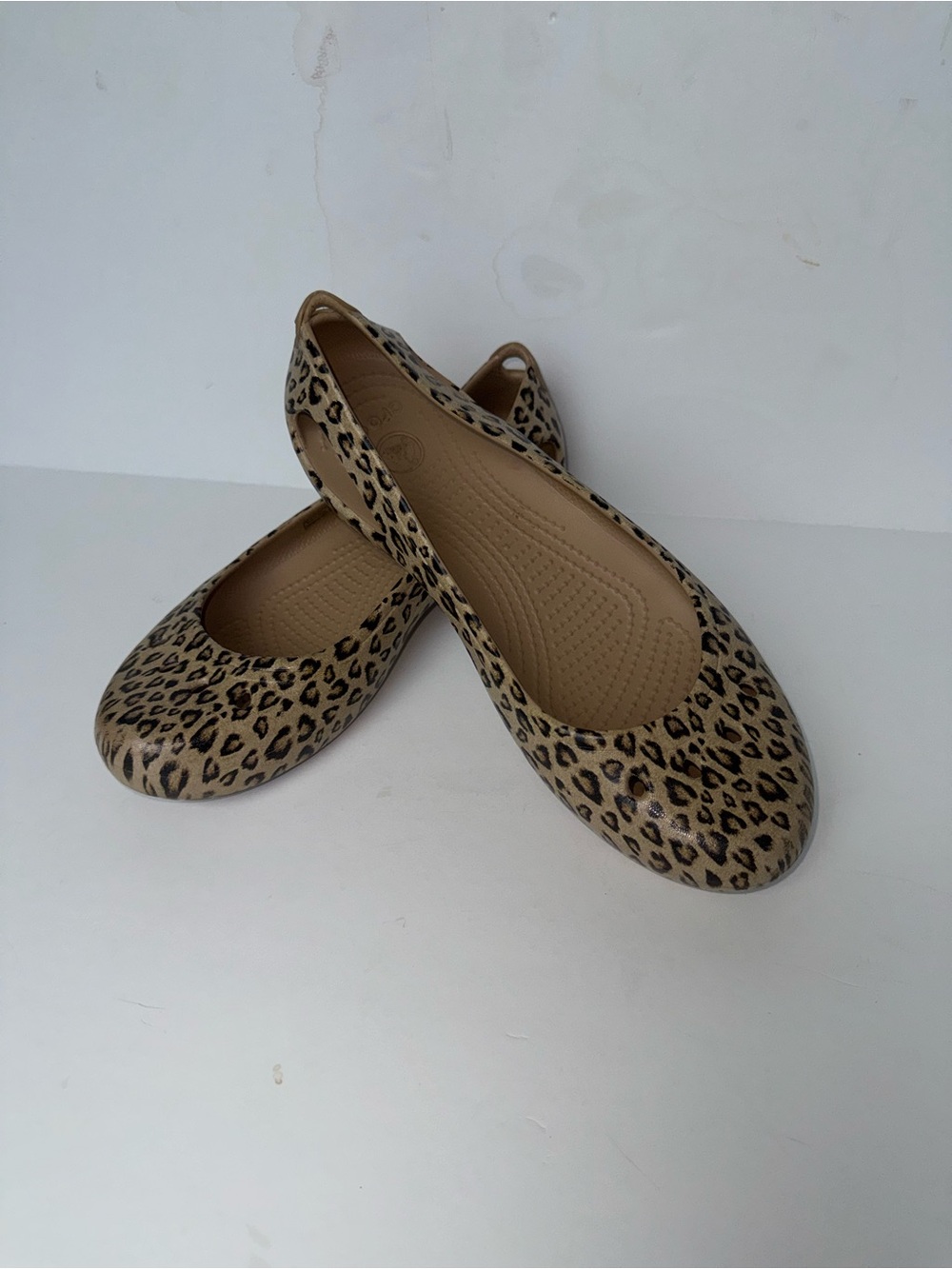 Crocs Kadee Leopard Print Ballet Flats 9 Y2K Ballet Core Coastal Grandma Comfort - Picture 11 of 11